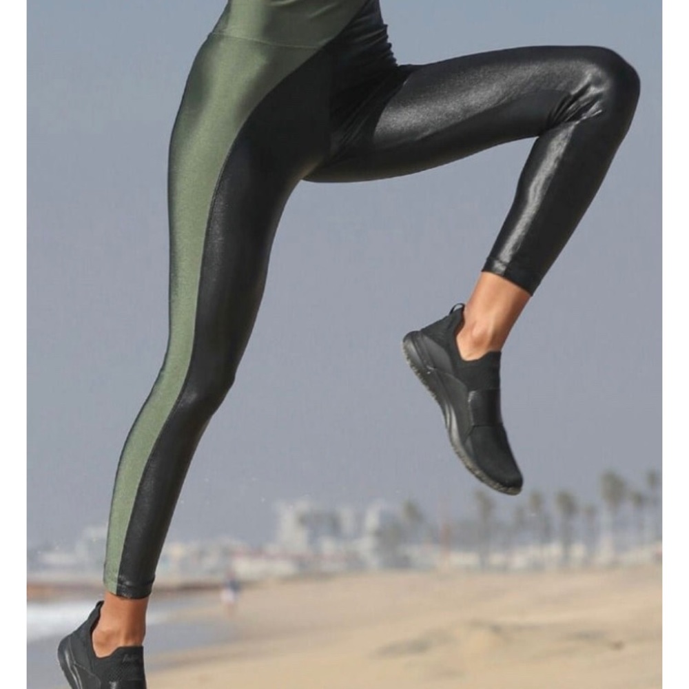 NWT Koral Chase Infinity High Rise Leggings